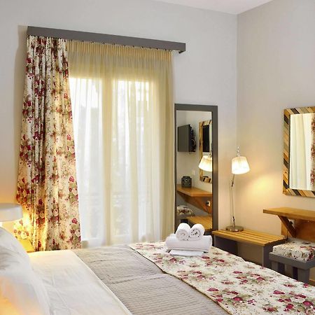 Elia Dorotheou Hotel Chania  Buitenkant foto