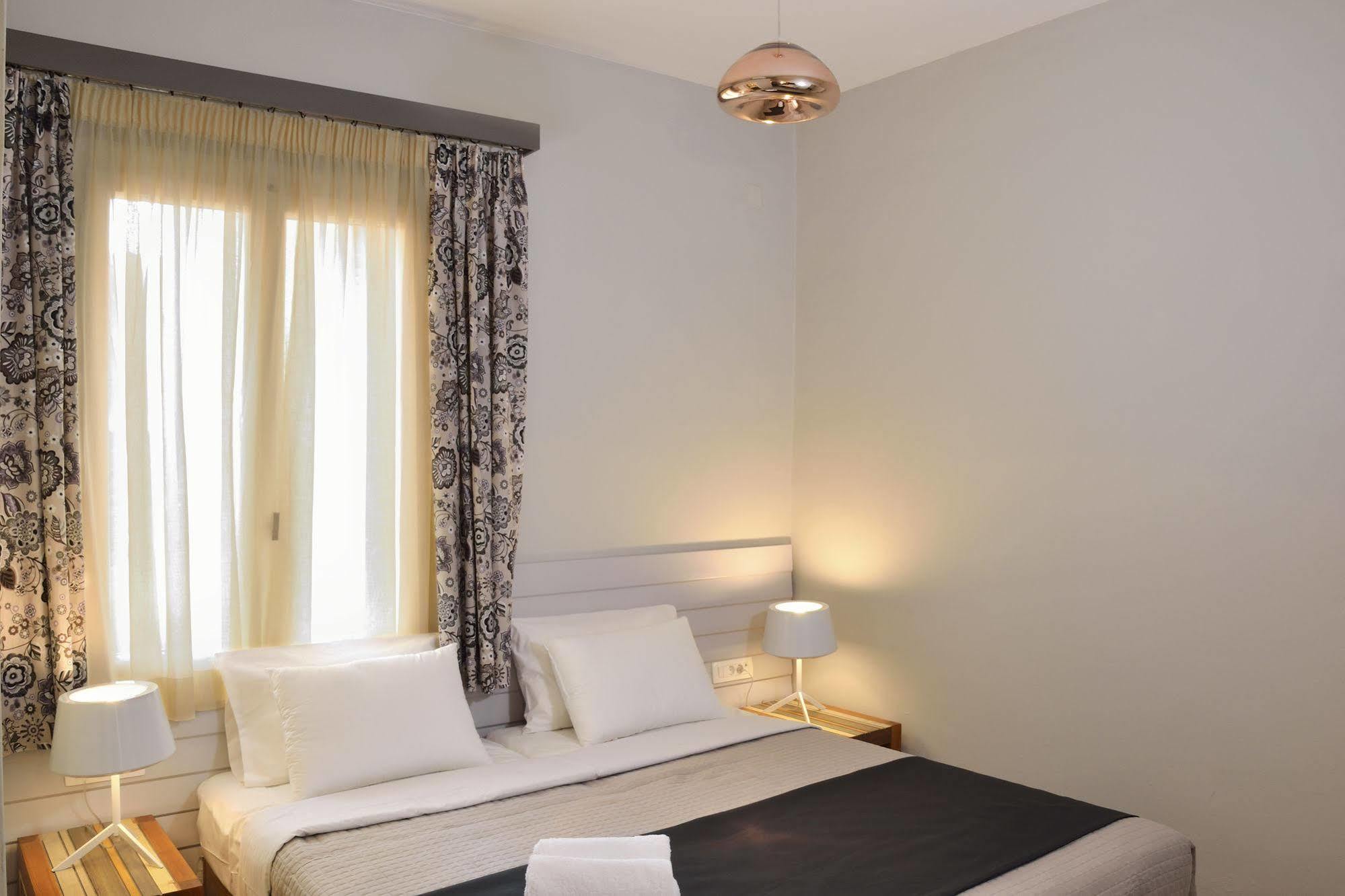 Elia Dorotheou Hotel Chania  Buitenkant foto